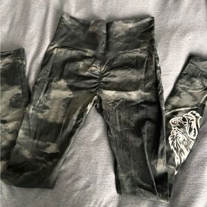 DARC Sport Scrunch Leggings